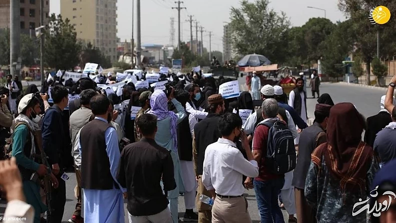 (تصاویر) تظاهرات زنان هوادار طالبان